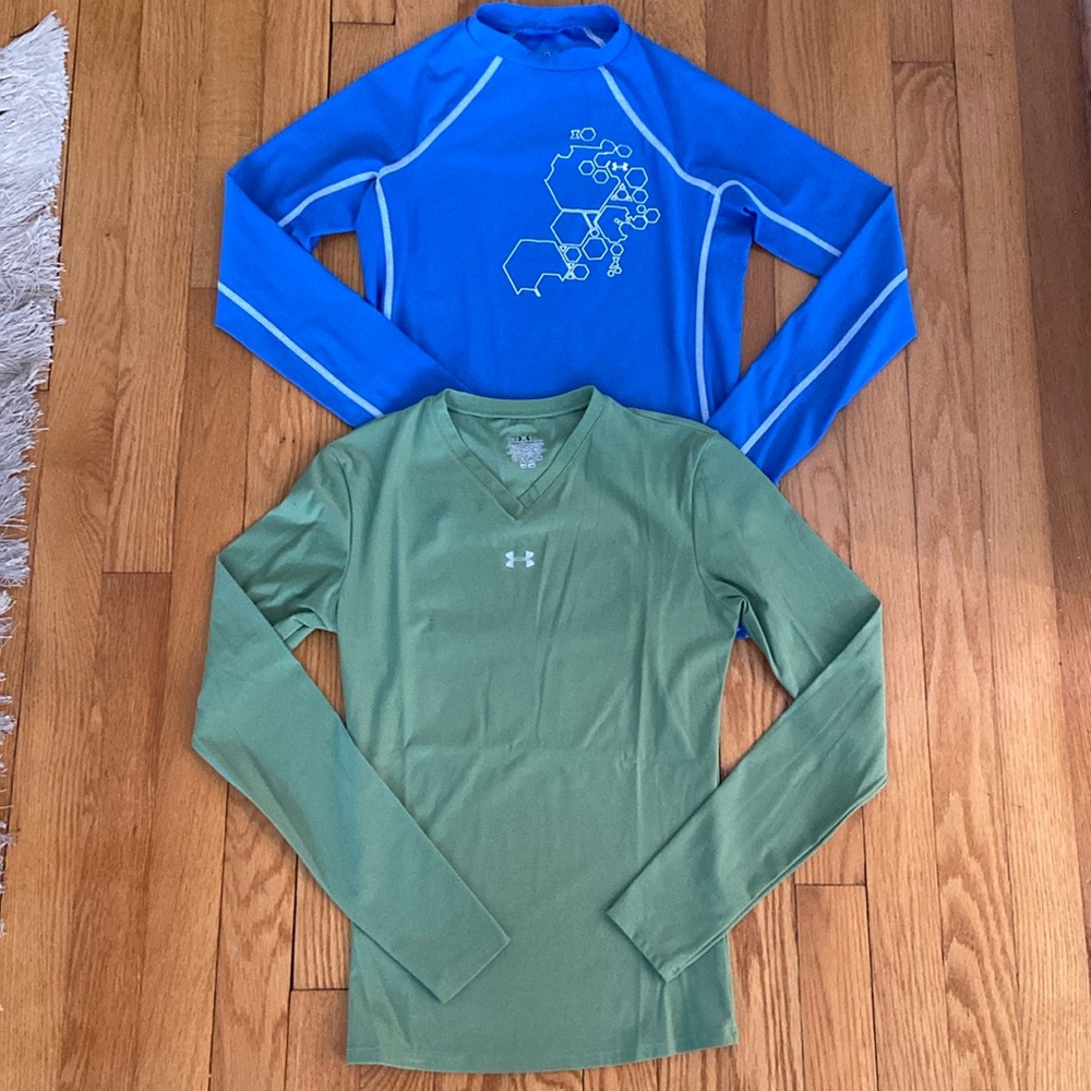 Under Armour Bundle of 1 Regular/1 Heat Gear UPF 30 Tops
